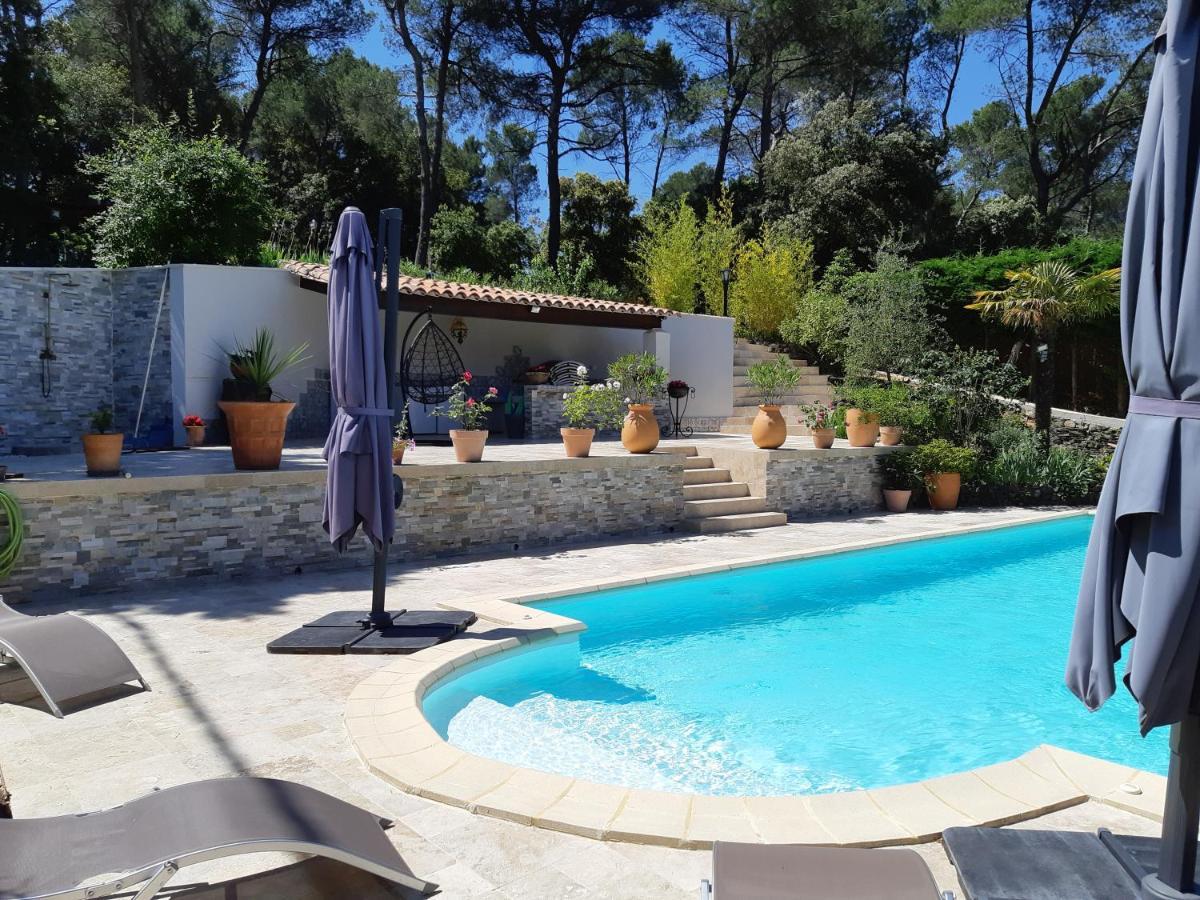 Les Chambres Manon - Piscine, Spa, Tennis Belcodene Exterior photo